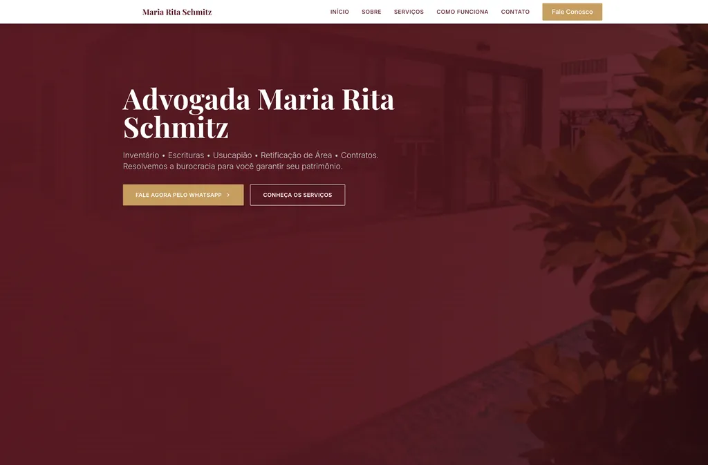 Site institucional da advogada Maria Rita Schmitz com design profissional e seção de serviços jurídicos